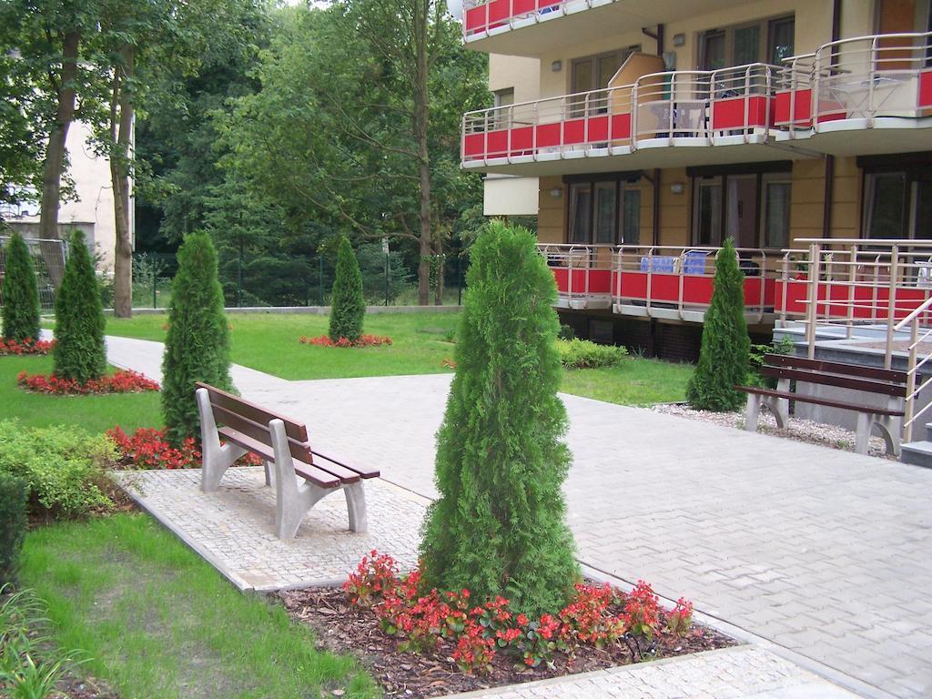 Apartamenty Na Zdrojowej 斯维诺乌伊希切 外观 照片